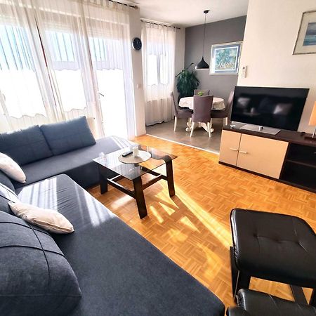 Lara'S Apartment Ζαντάρ Εξωτερικό φωτογραφία